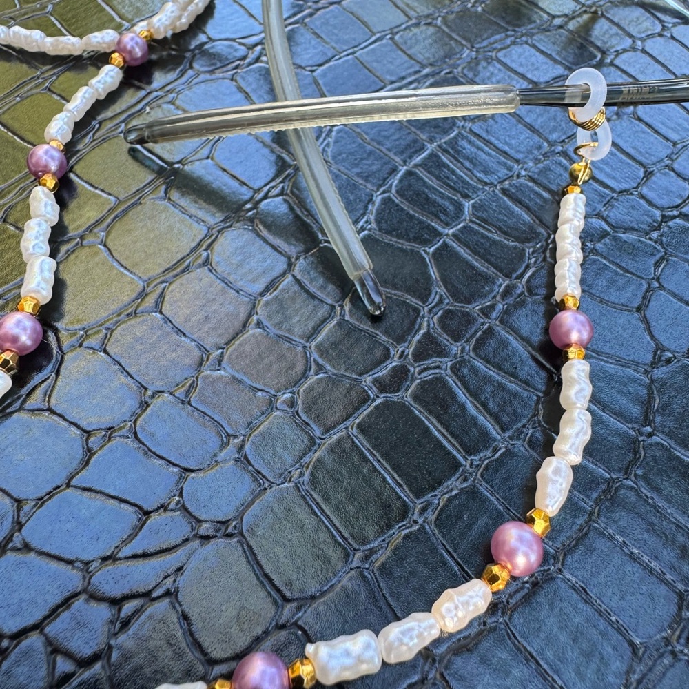 New Handmade Elegant off white & Gold & purple colors Beaded Eyewear Chain